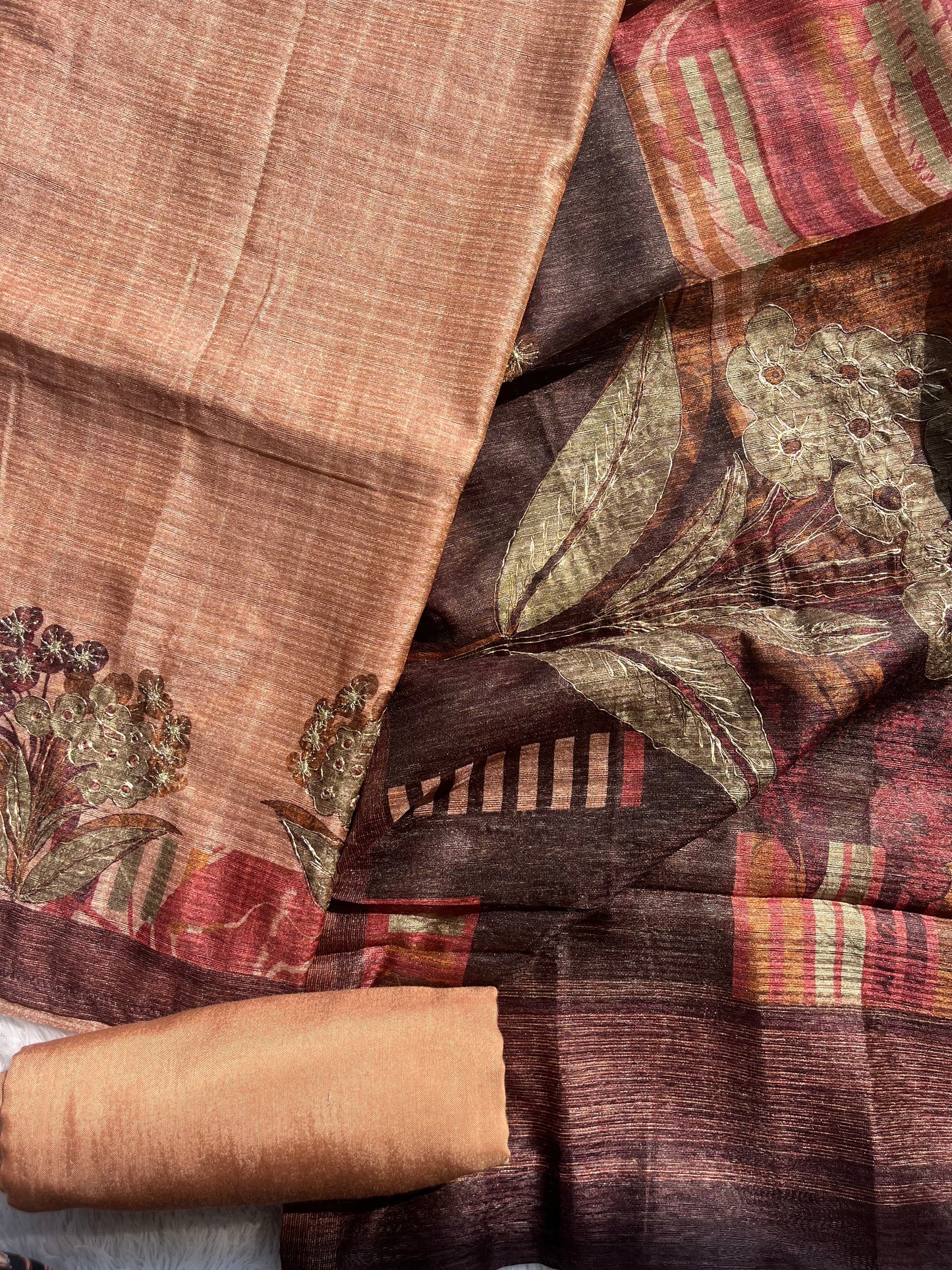 Tussar Set