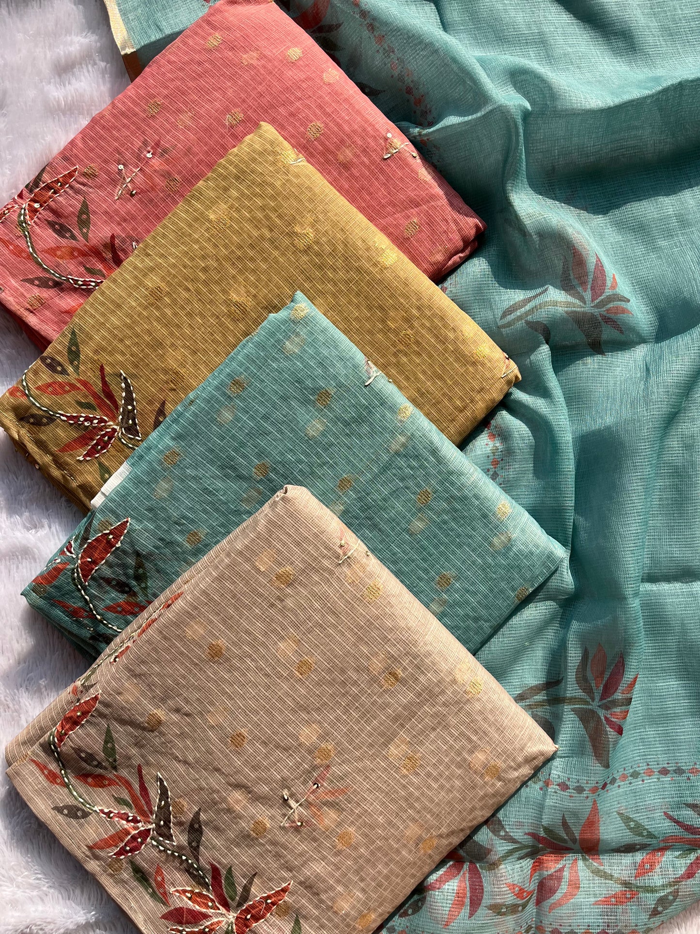VT-305 Banarasi checks