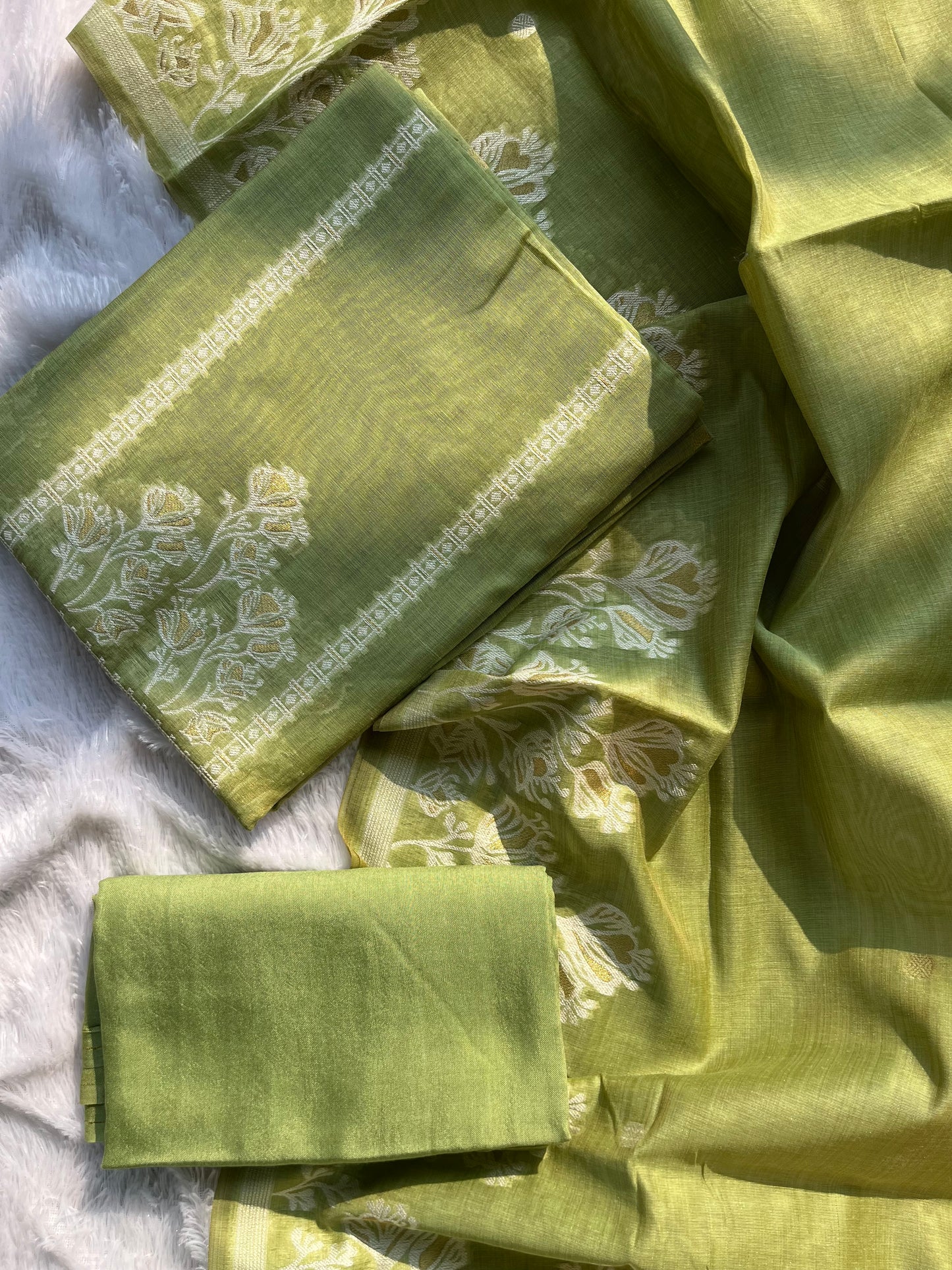 VT-315 Linen Jamdhani Sets
