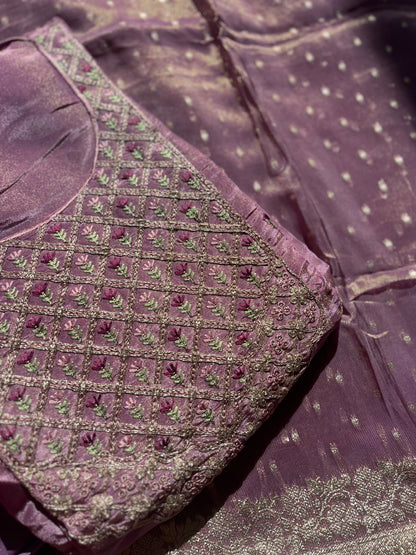 VT-242 Russian Silk unstitched set