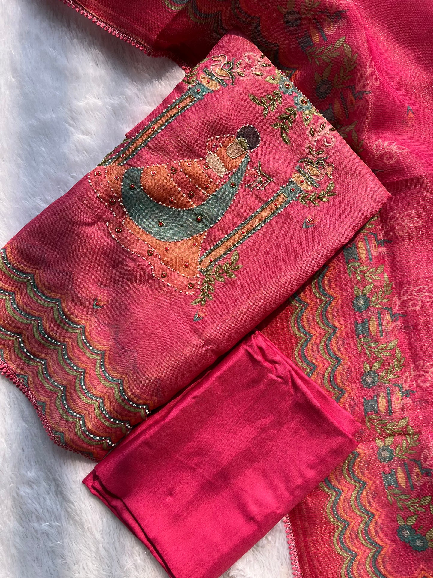 VT-320 Kota Silk