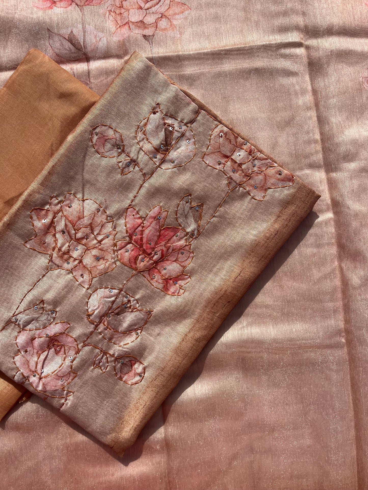Unstitched Set