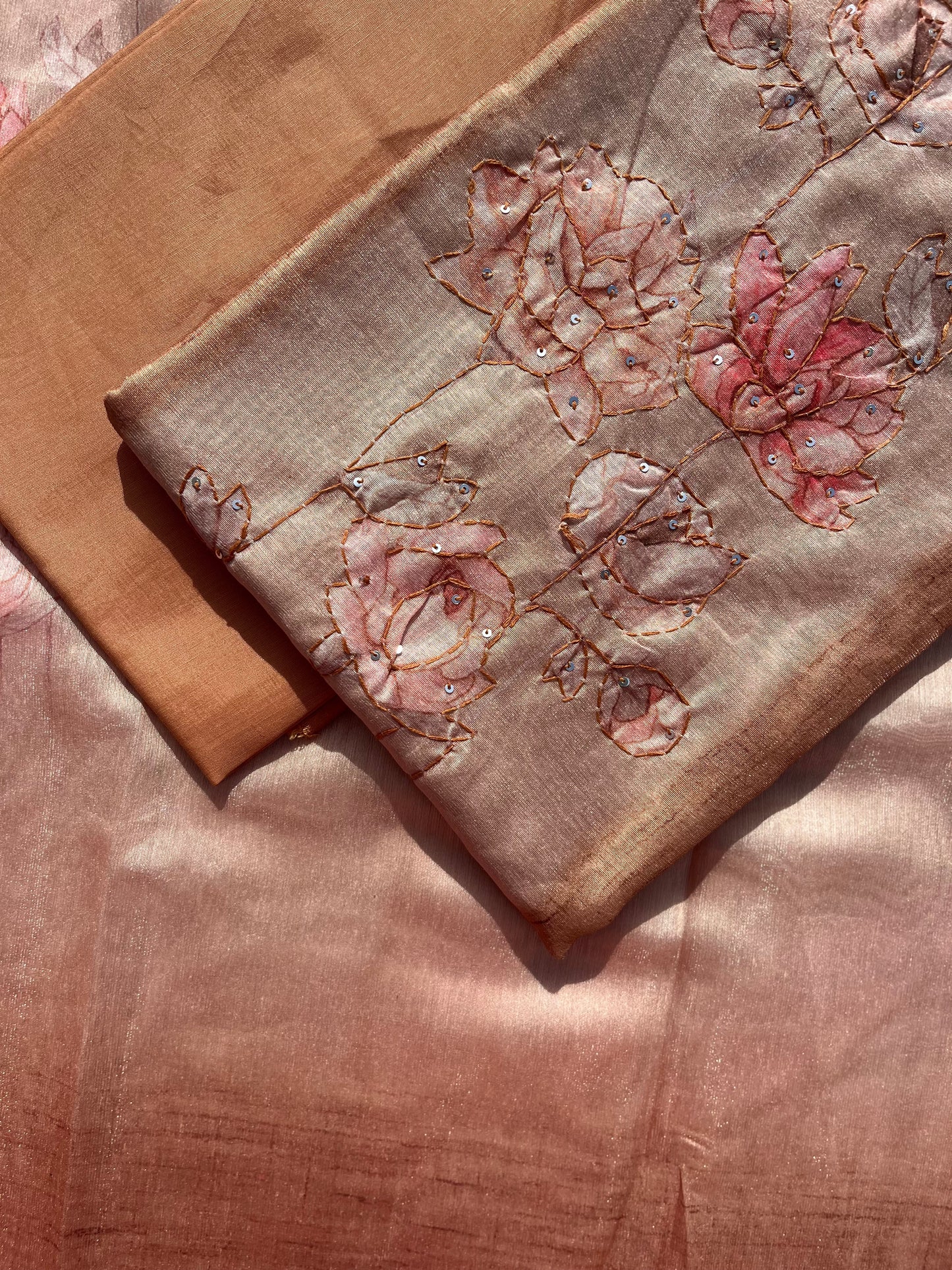 Unstitched Set