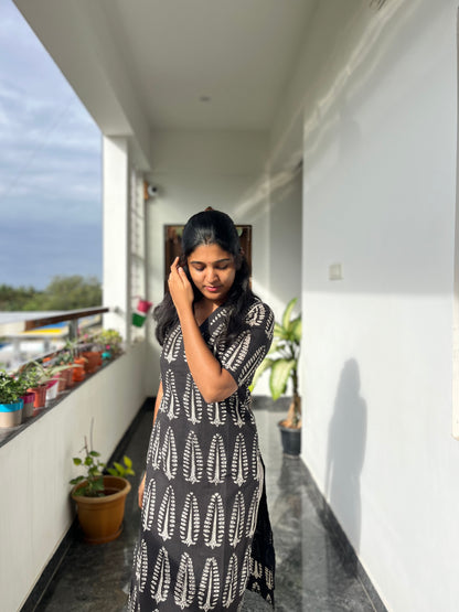 Sindhura Black - The hand-block edition